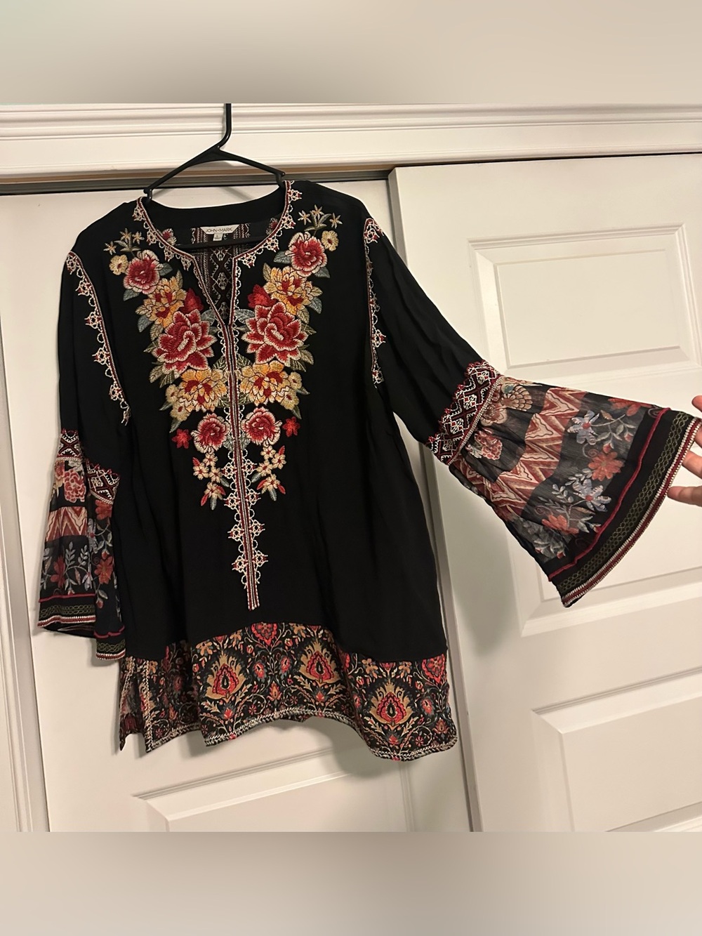 Lovely John Mark  Embroidered Floral Tunic Top  Bell Sleeves -Boho Chic !